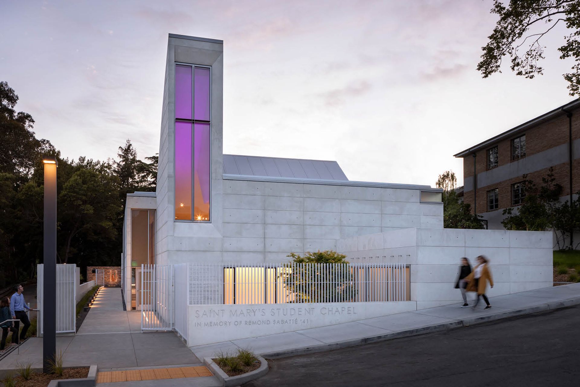 StMarysCollegeHighSchoolChapel1.jpg
