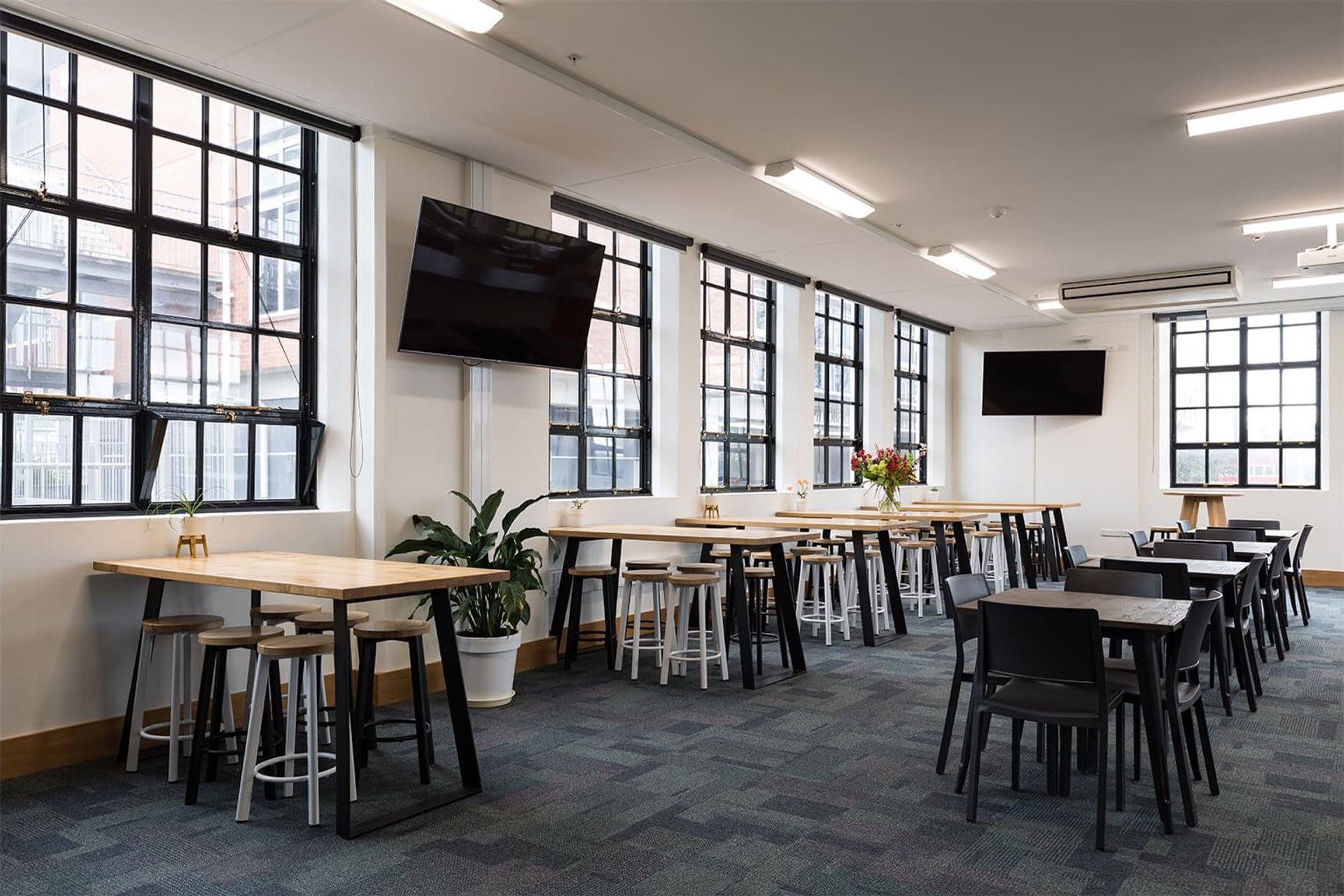 Takapuna-Grammar-Respond-Architects-17.jpg