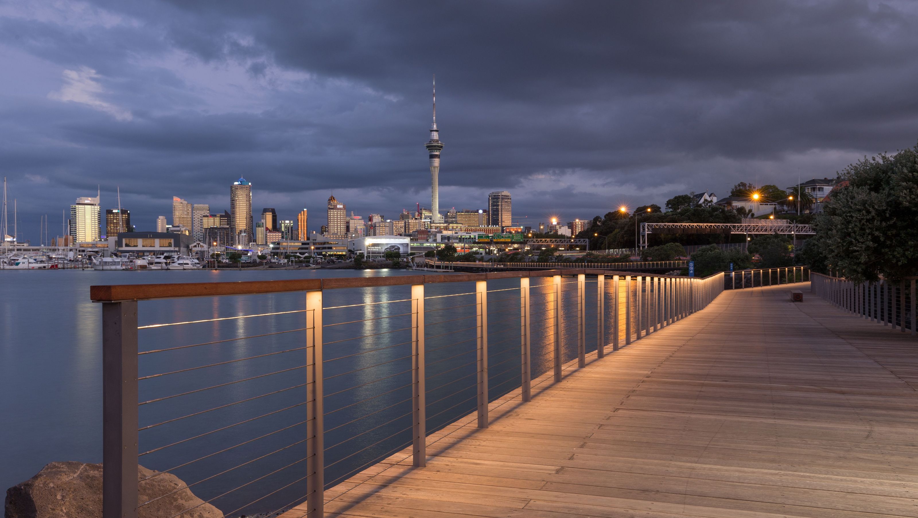 Westhaven Promenade Rails