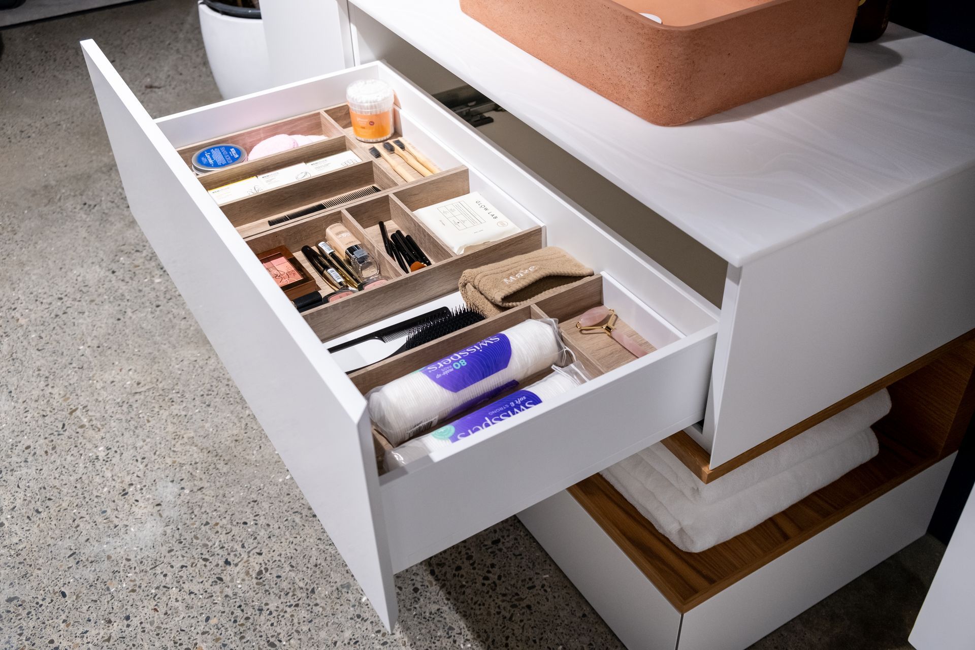 Bathroom-4.jpg
