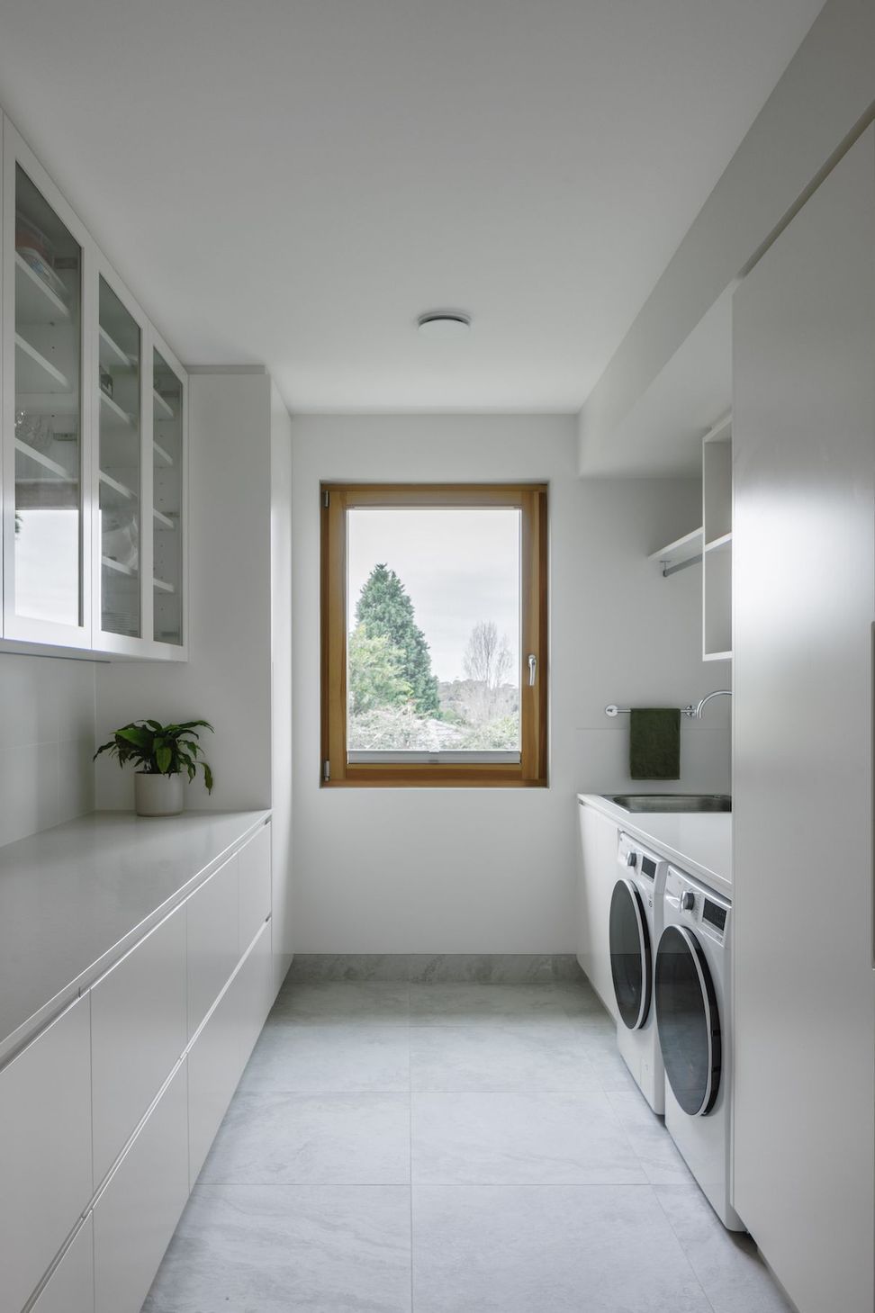 04-envirotecture-berowra-heights-nsw-laundry.jpg