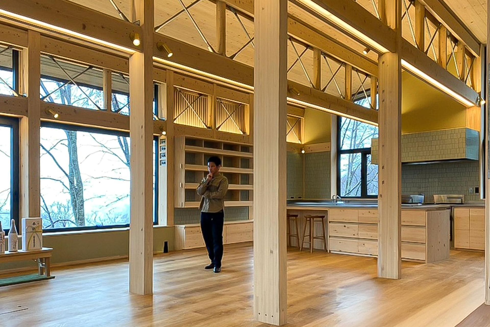 07-Matt-Day-Architect-Matt-Day-Nagano-Prefecture-Japan-Kazahana-Lodge-Living.jpg
