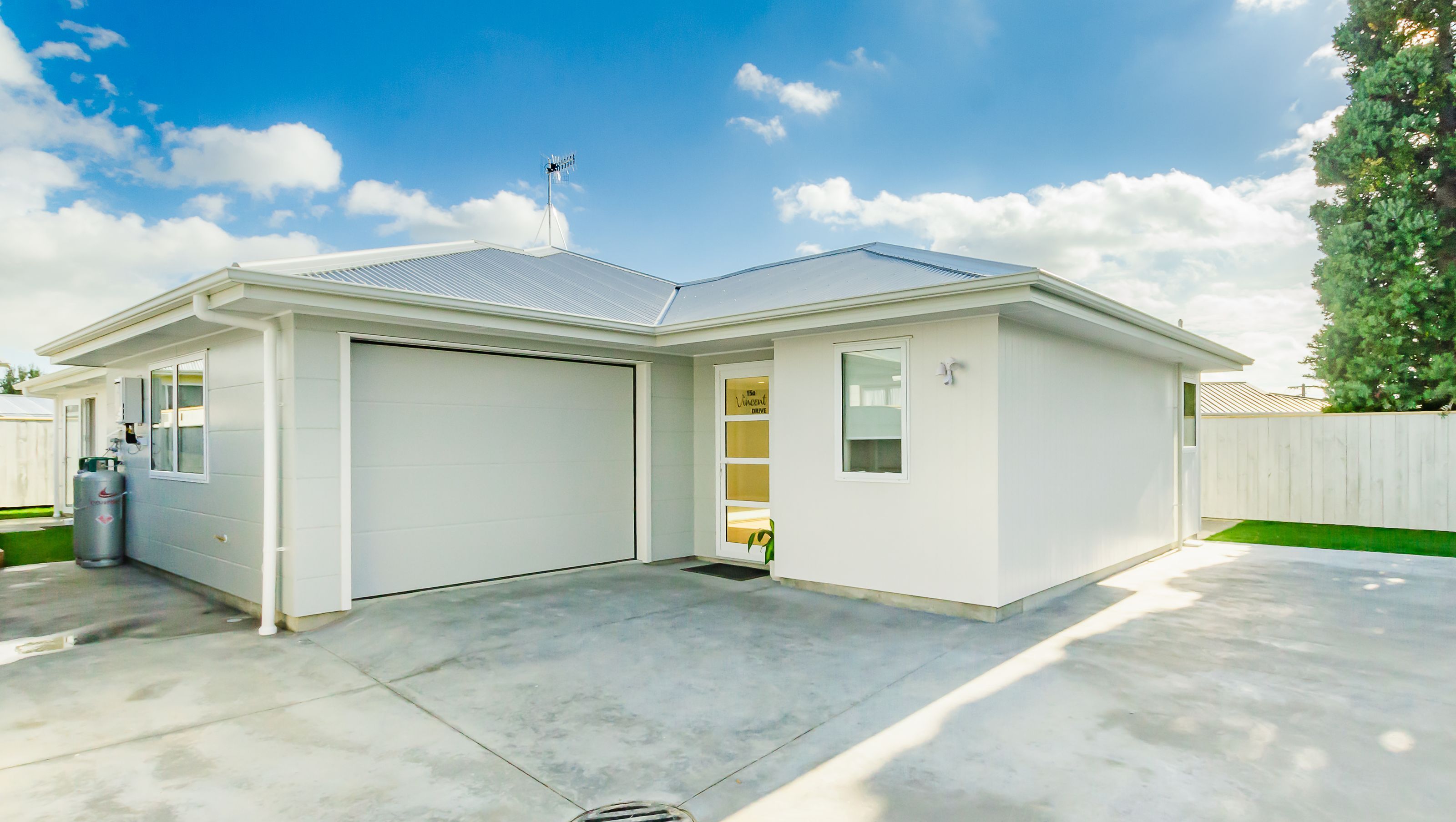 Vincent Dr - NEW BUILD