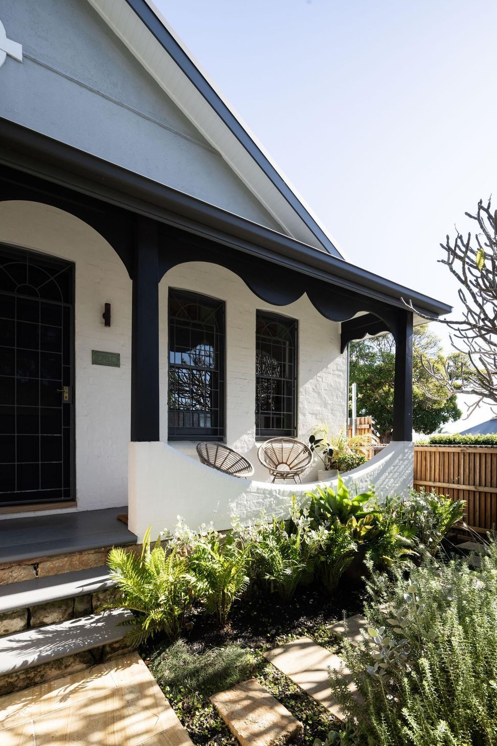 16-Matt-Day-Architect-Matt-Day-Manly-House-Existing-Semi-Detached-House.jpg