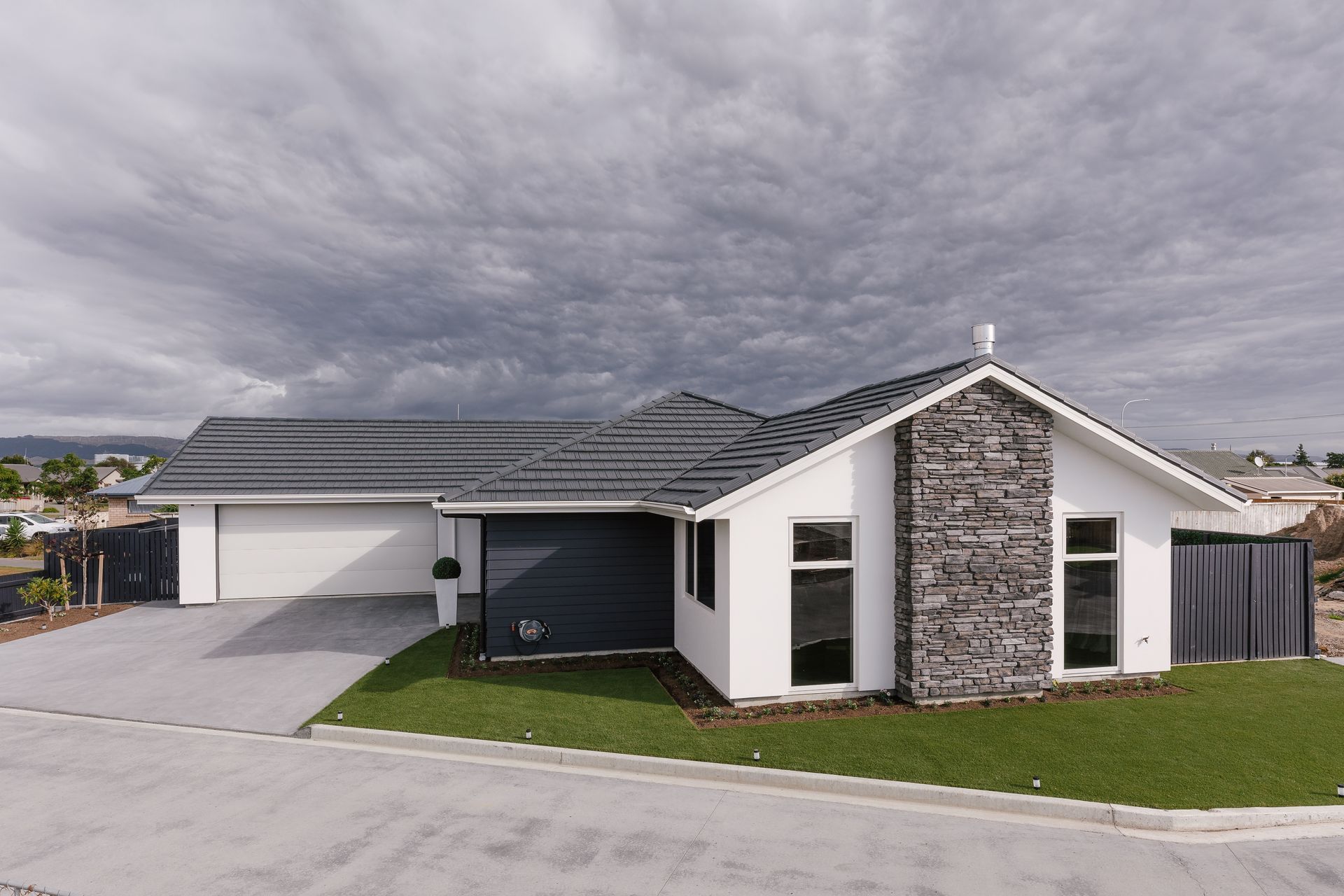 Rod Watt, Kelvin Grove