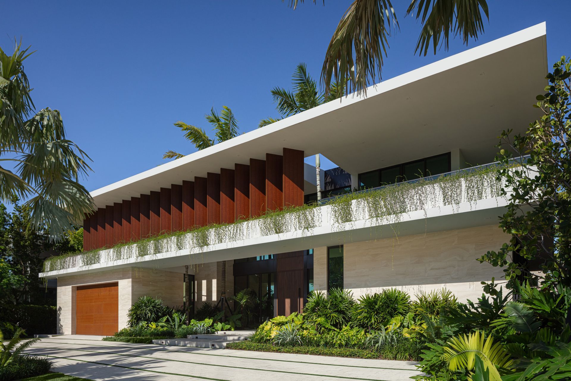 309-Center-Island-Amaral-IMG7-Revision-ap-compressed.jpg