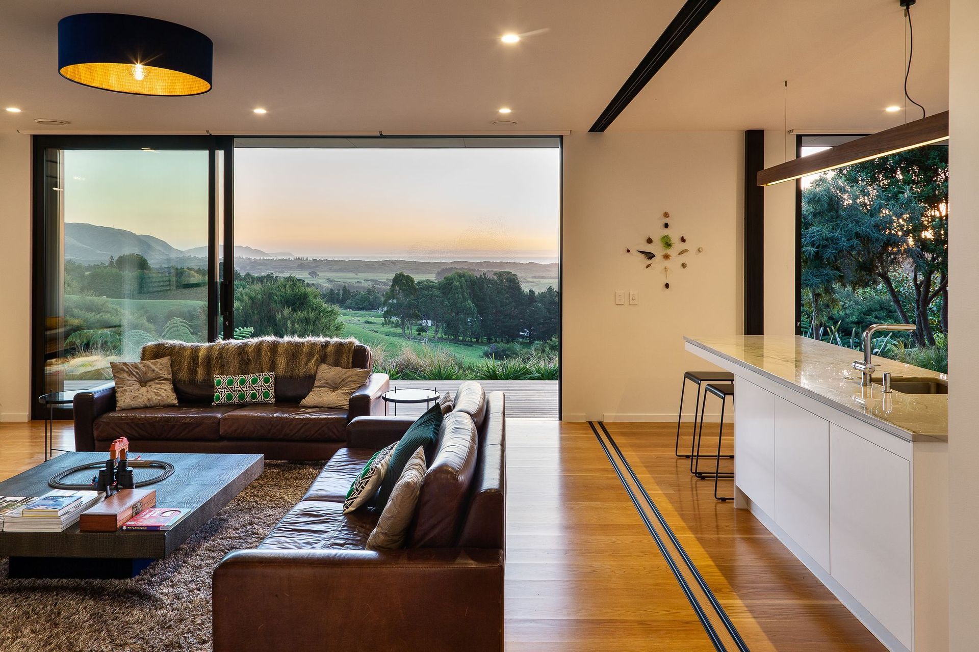 Paraparaumu Home