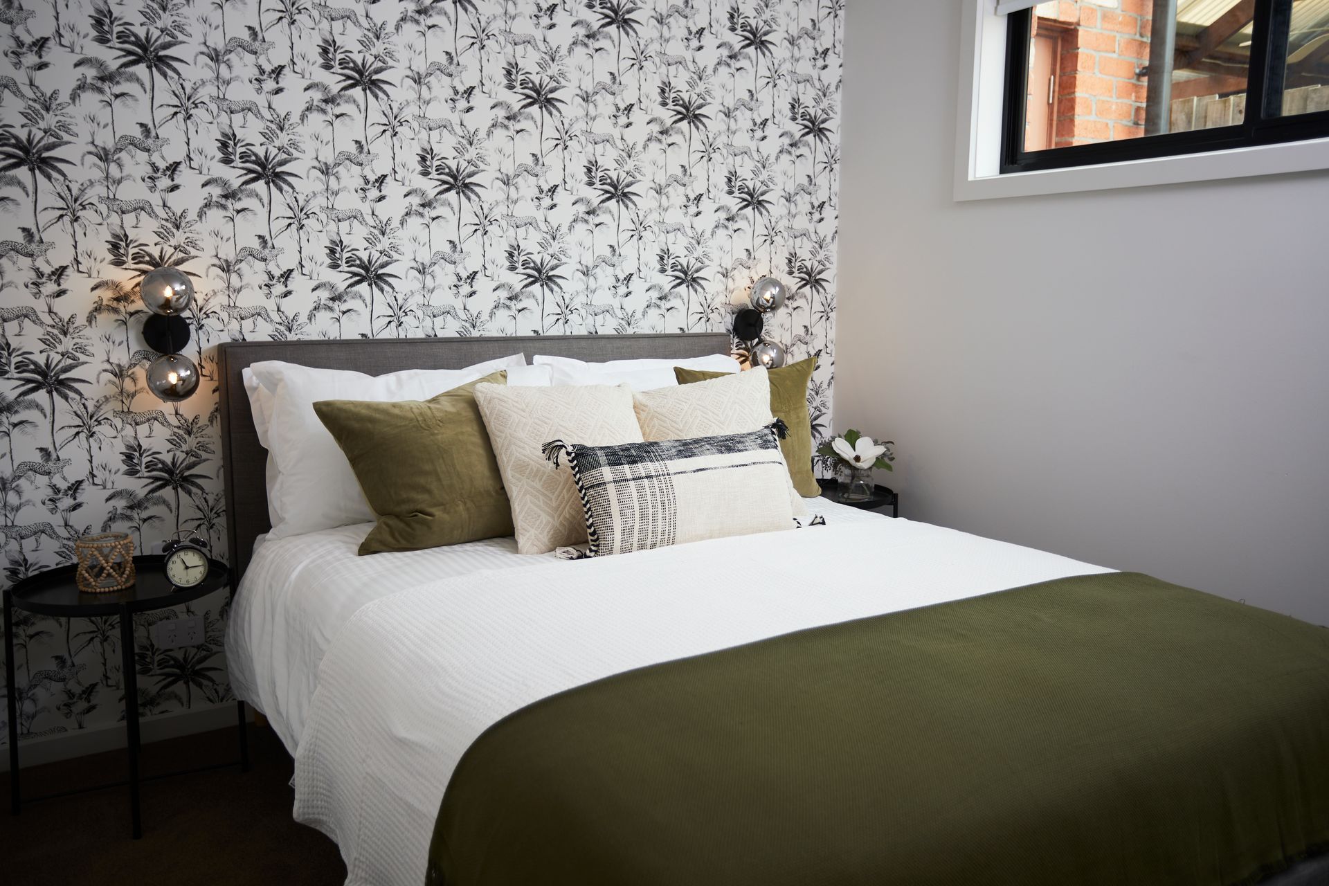 Peninsula Short Stays I