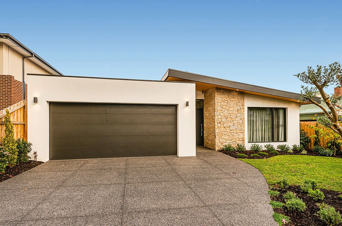 New Build Mitcham