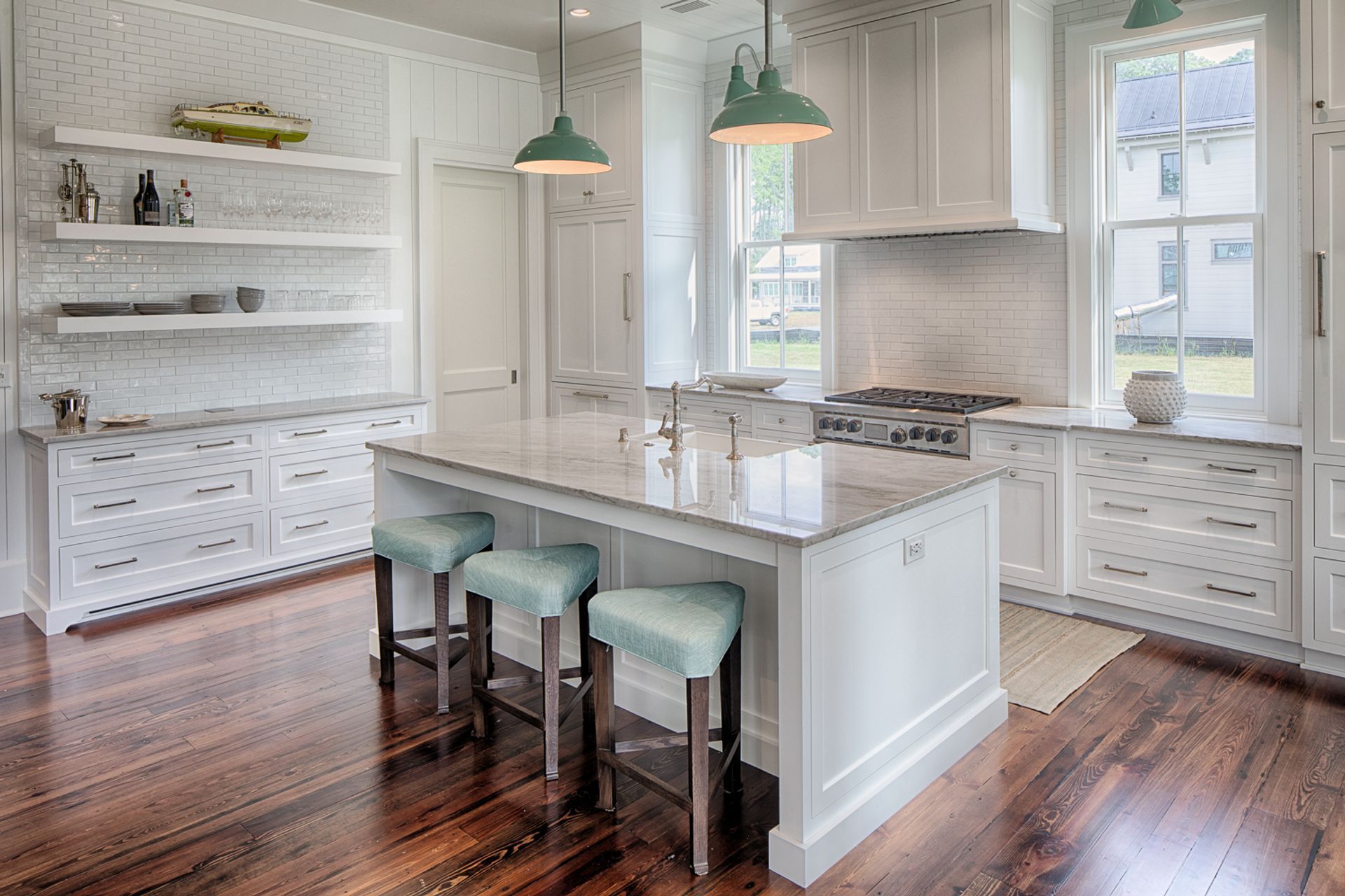 460CorleySt081519WCM01025HDRSmall.jpg