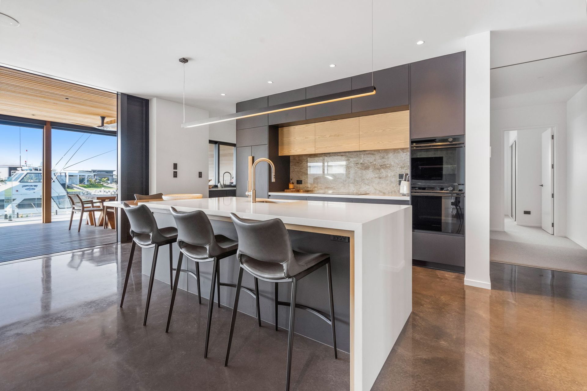 49-web-or-mls-6-Kuaka-Grove-43.jpg
