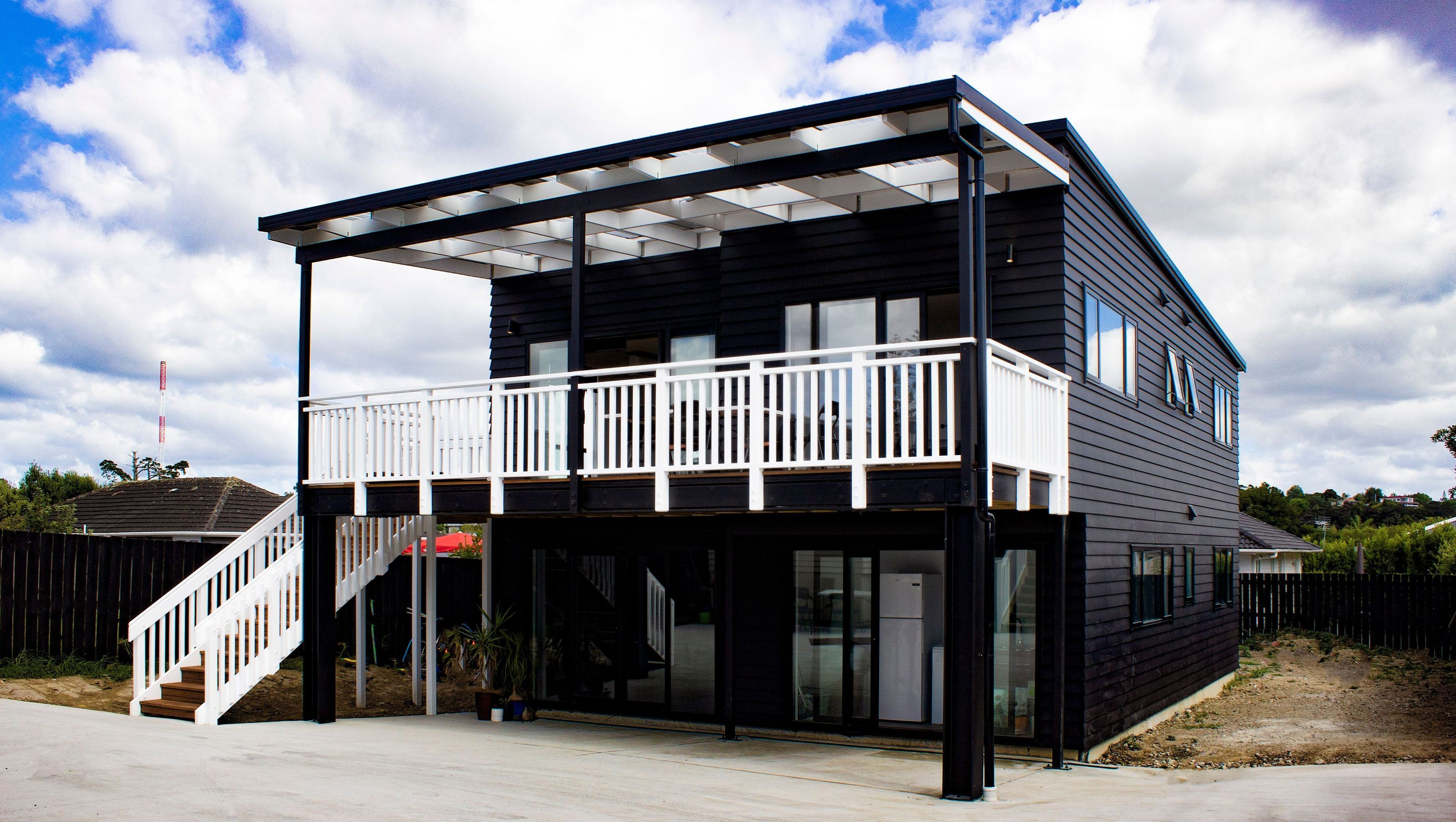 Te Atatu Peninsula House