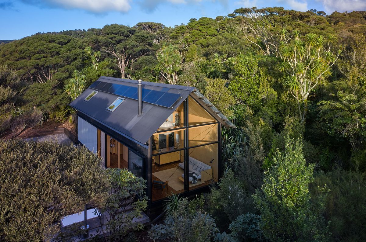 Anawhata House