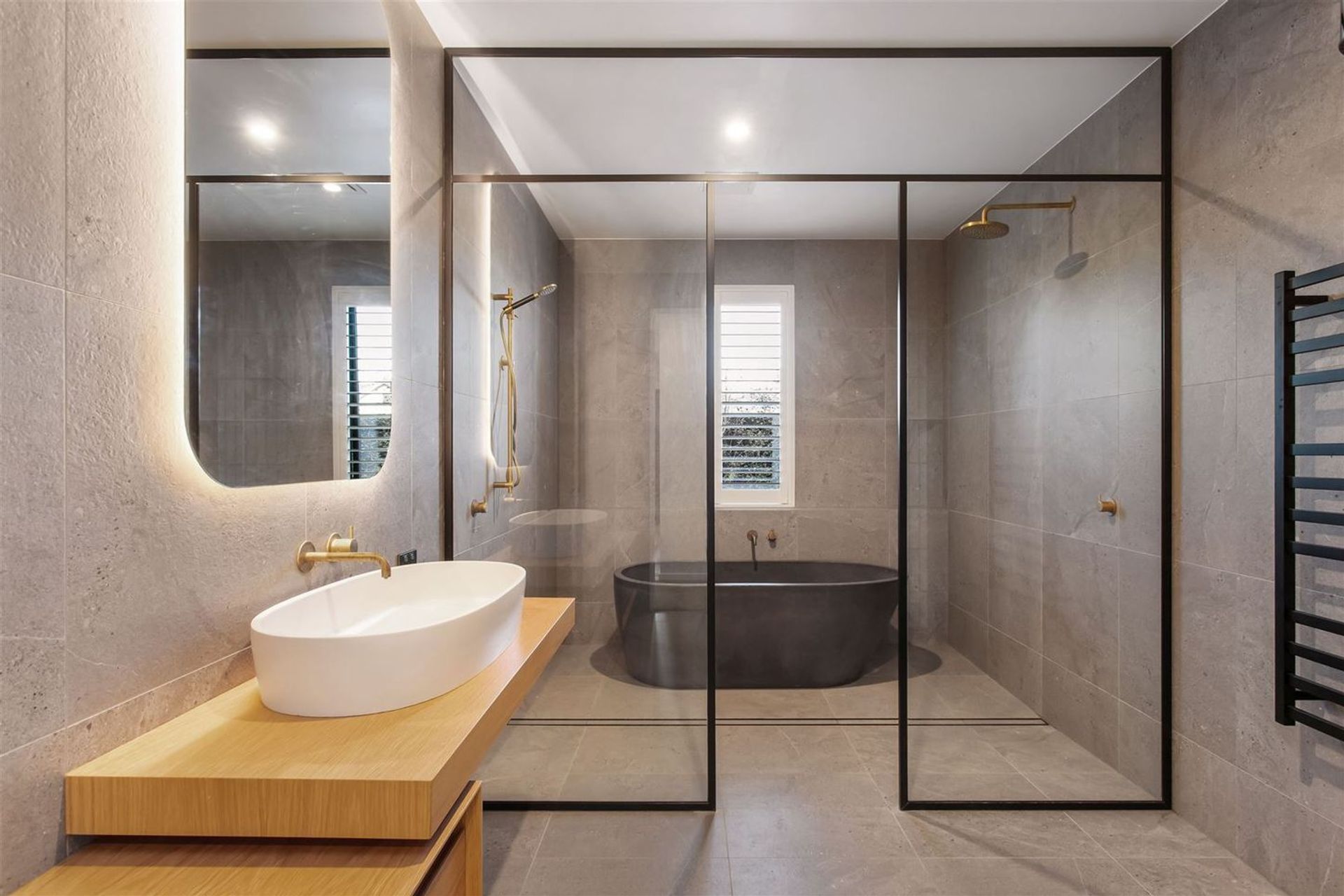 BATHROOM-v19.jpg