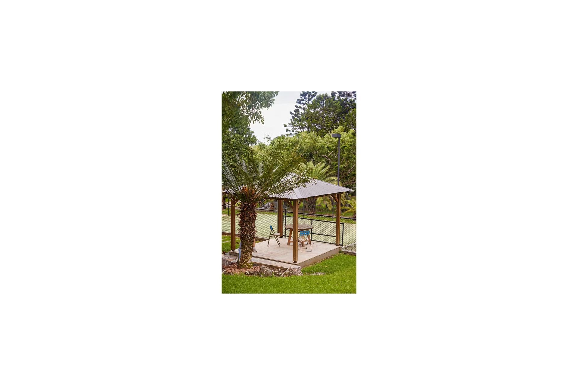 BH-tennis-court-ap-compressed.jpg