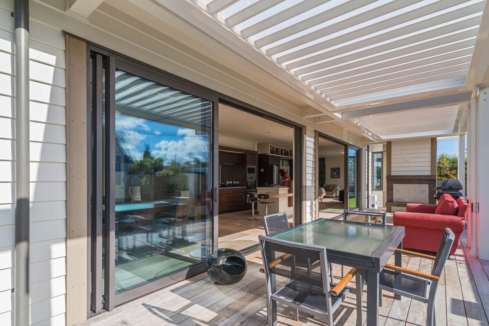 Hosking Home &amp; Boatshed, Bird Area