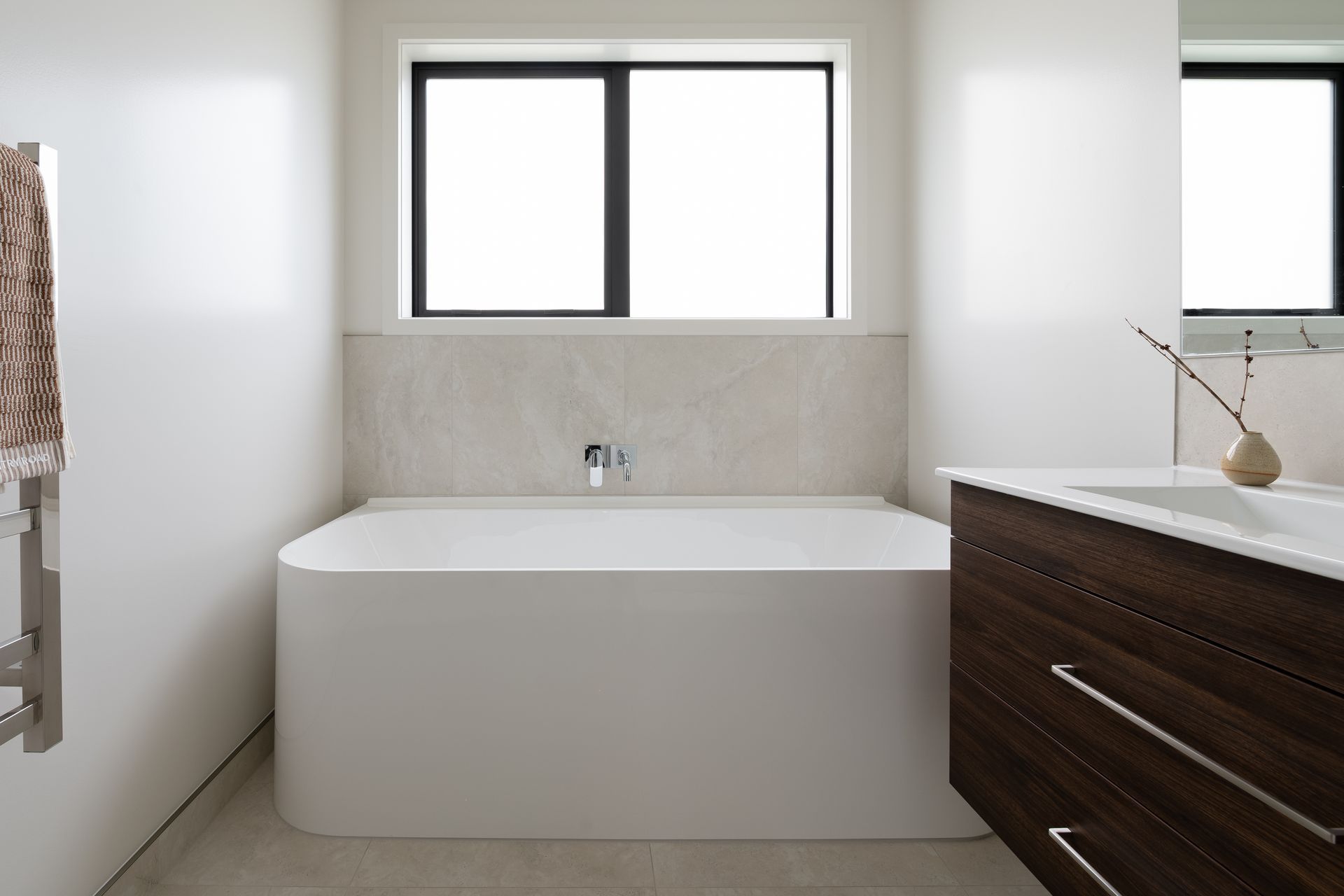 BR10382-Edit.jpg