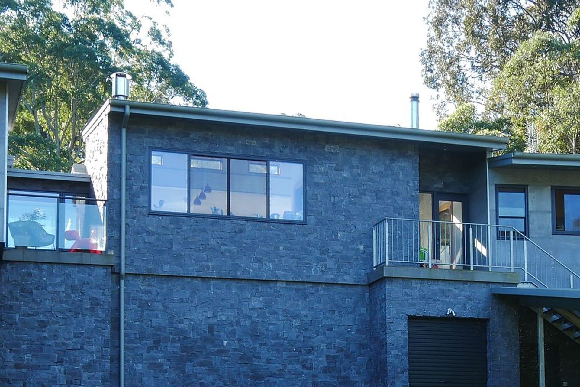 Hillside Hideaway