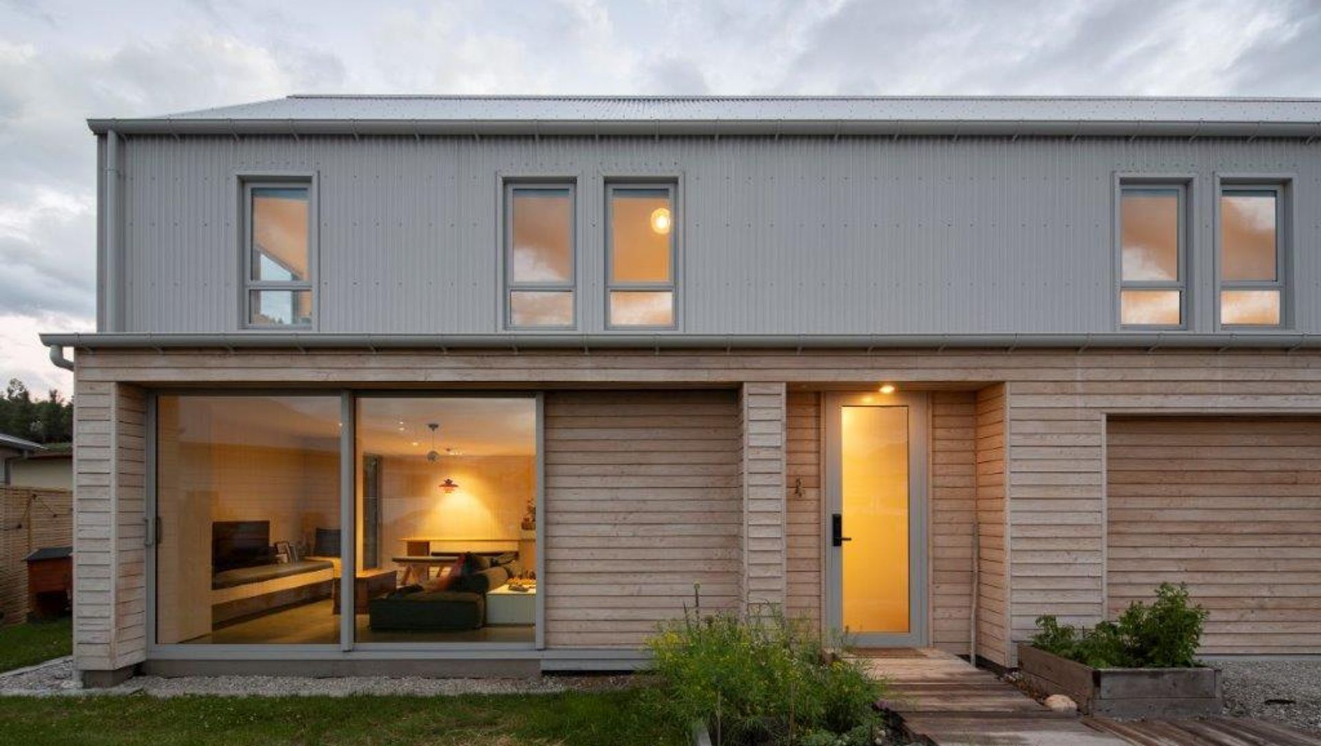 Shotover Barn House banner