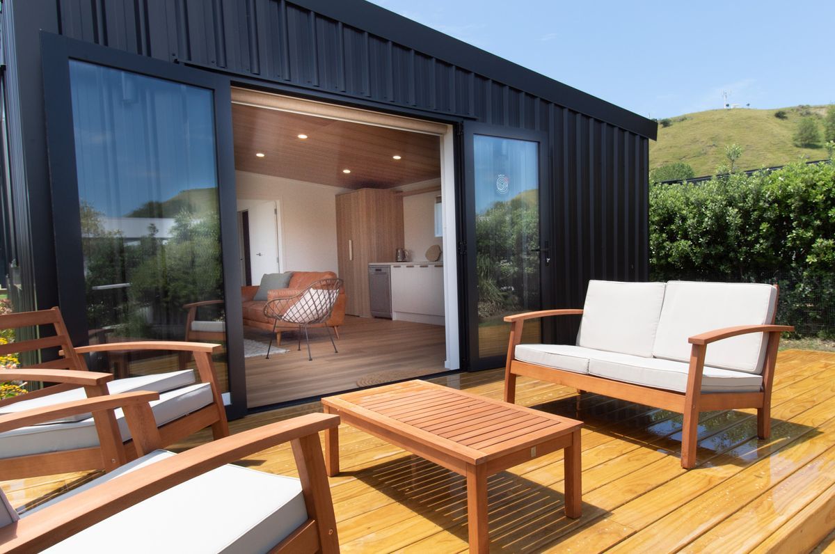 Wainui Salt Guest House
