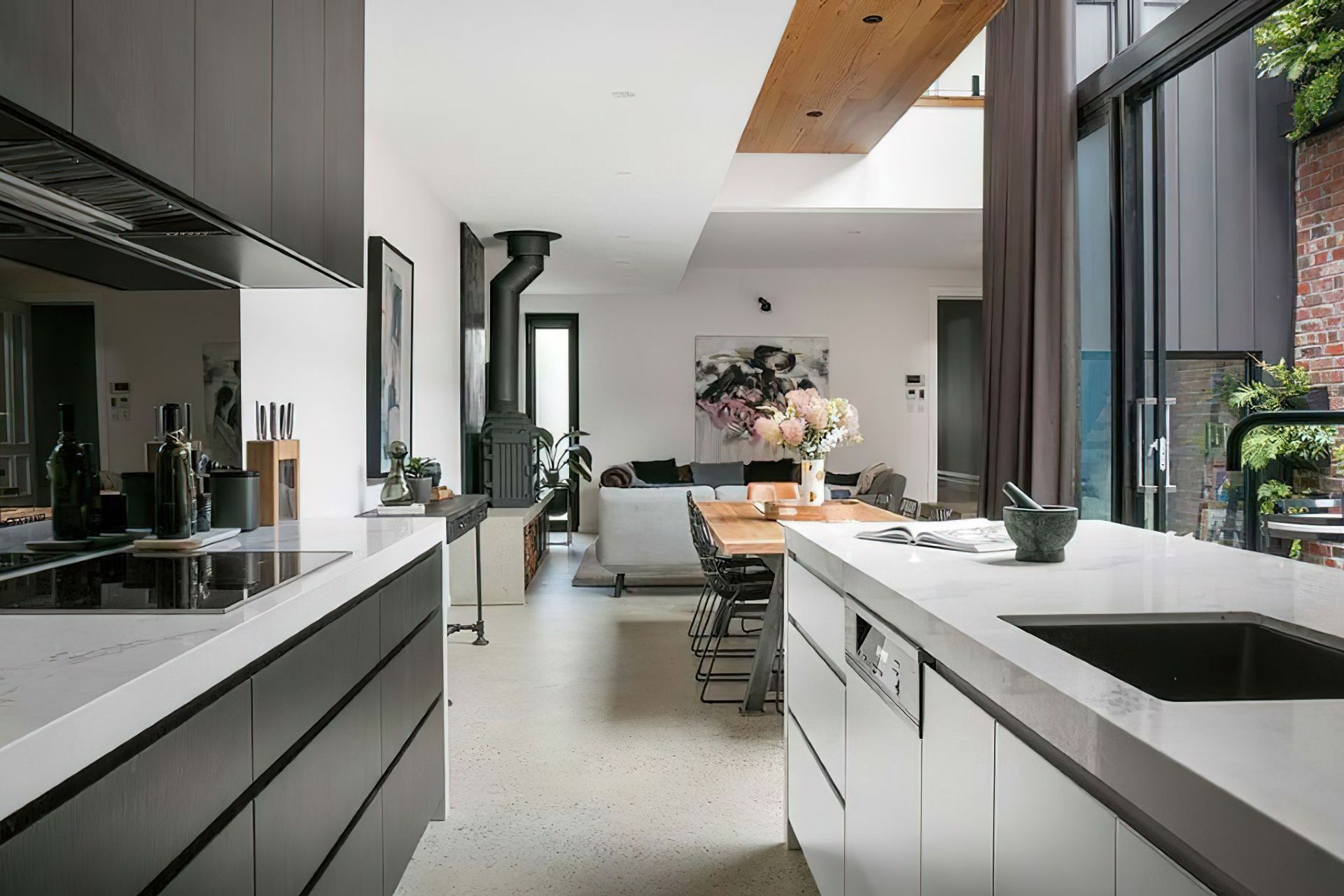 Elwood Residence