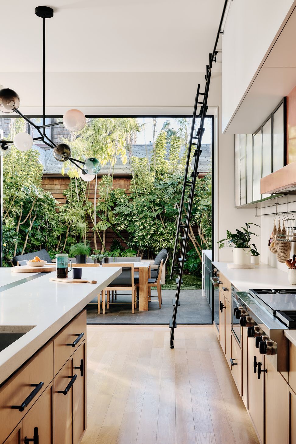 FAMENabi-House3.jpg