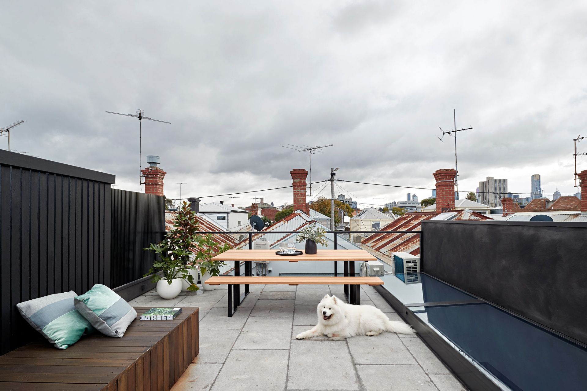 Pocket House