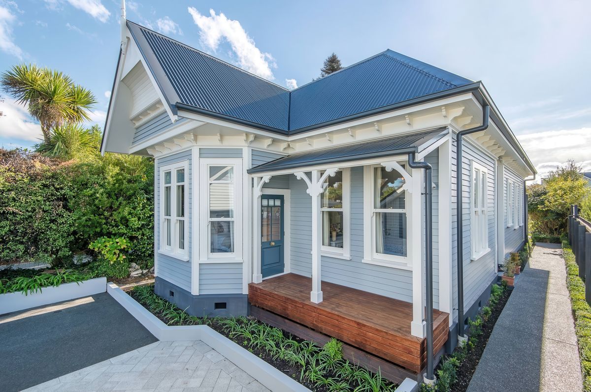 Contemporary Character Rebuild | St Albans