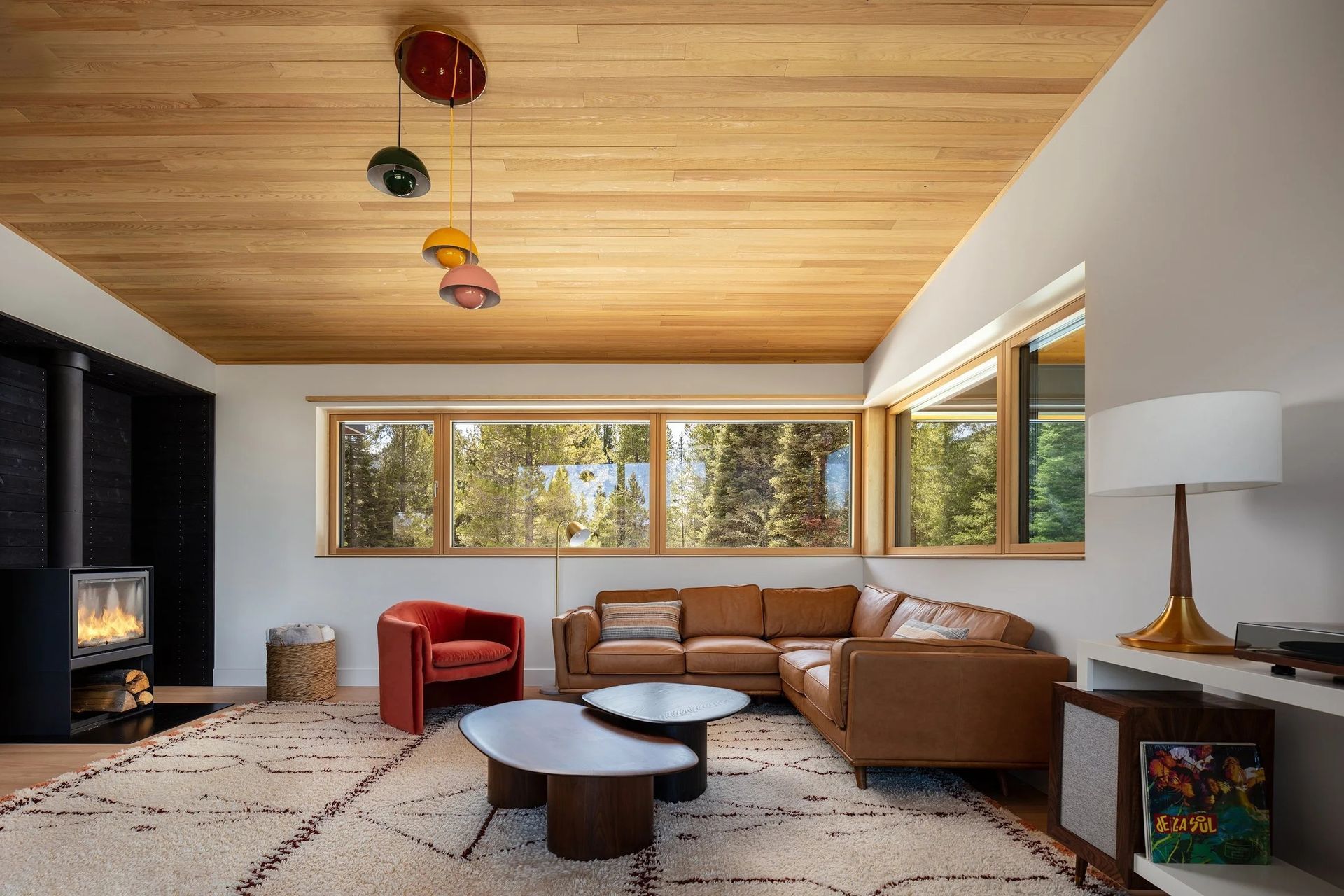 LivingRoom2-ap-compressed.jpg