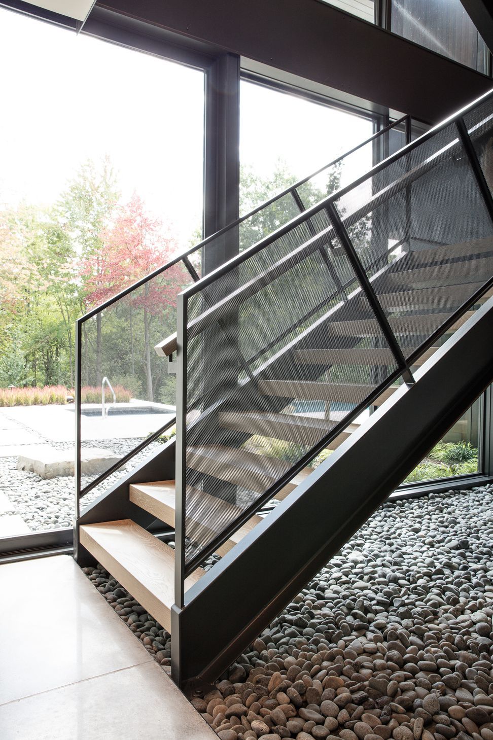 Lucid-Architecture-Hidden-9924-v2.jpg