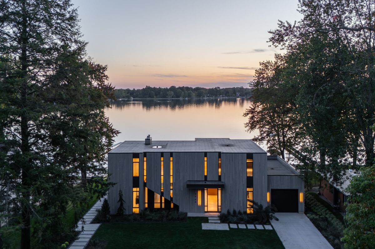 Hutchins Lake Residence