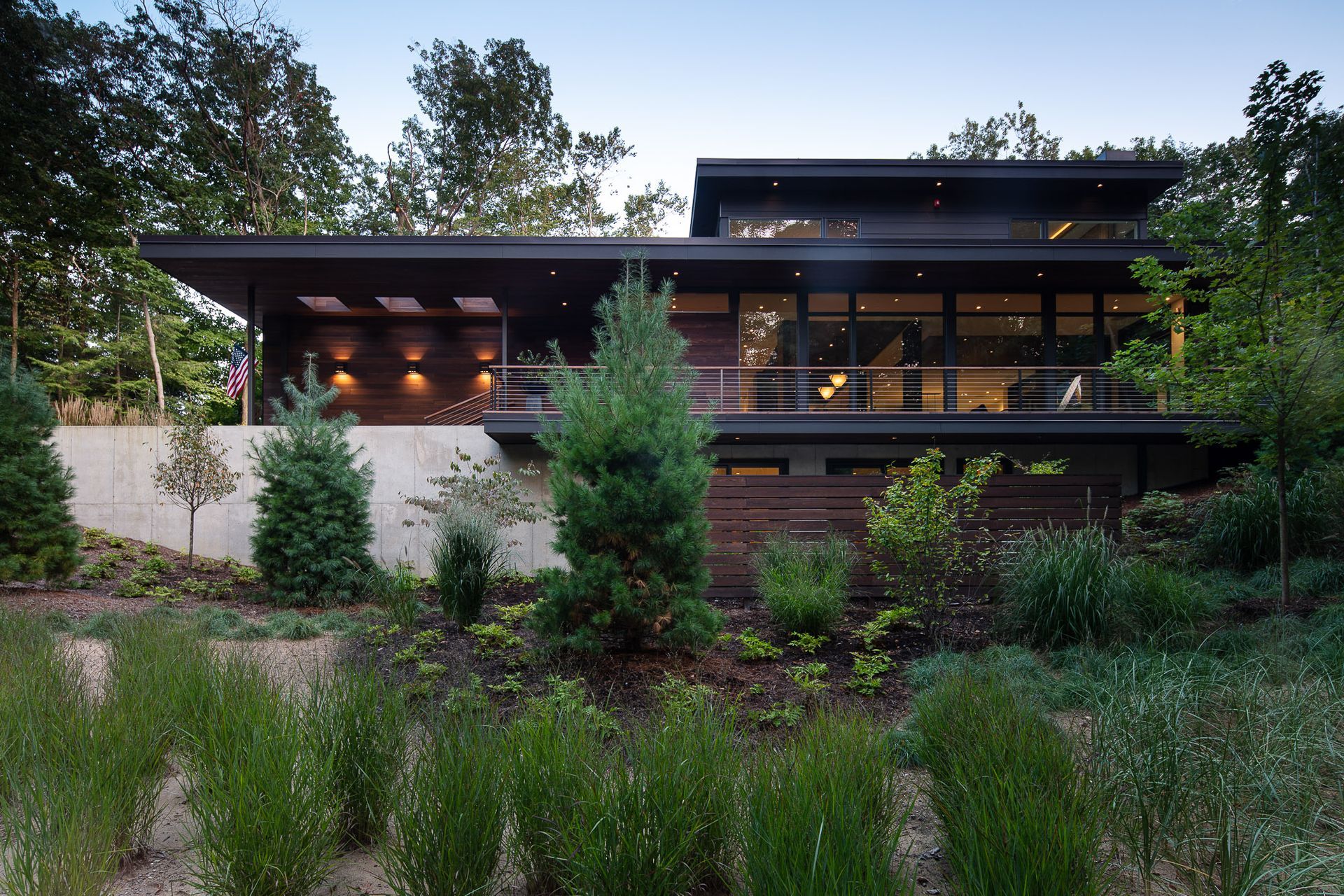 Lucid-Dunegrass-Exterior5009.jpg