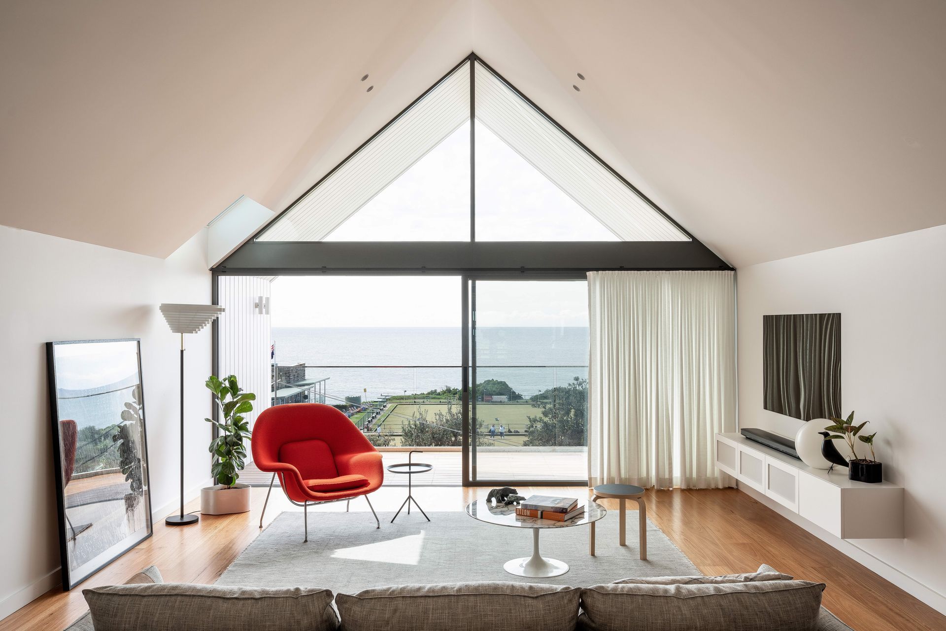 Clovelly House