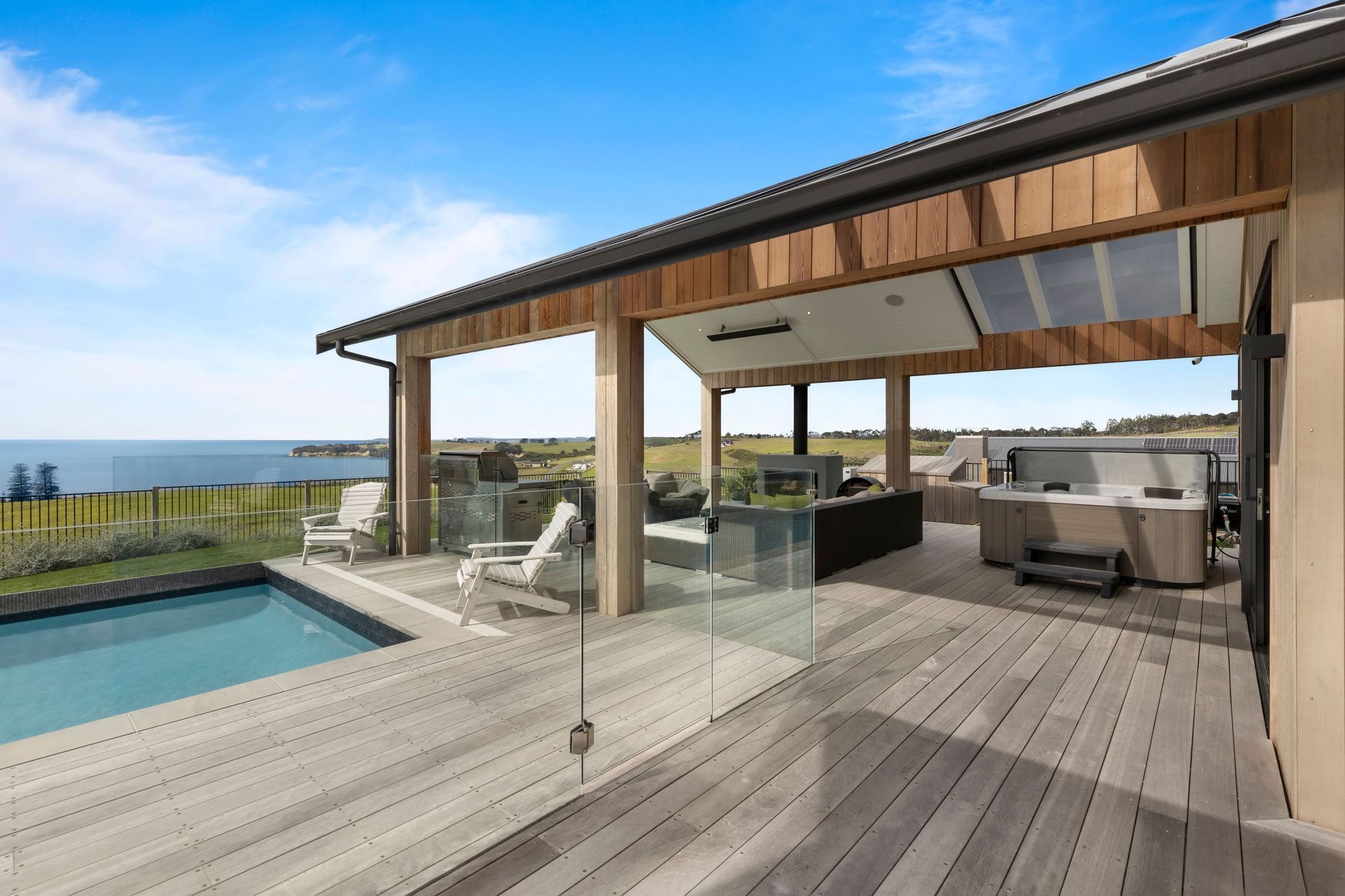 Weiti Bay Home