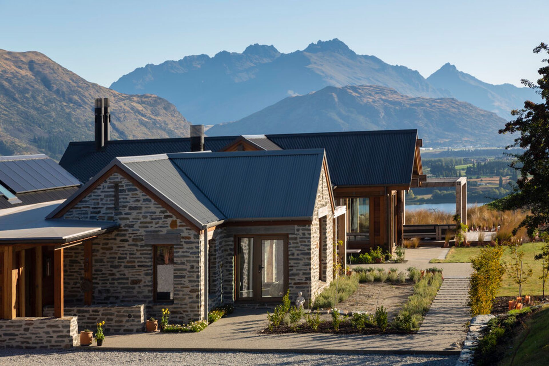 Arrowtown - Lake Hayes Road House