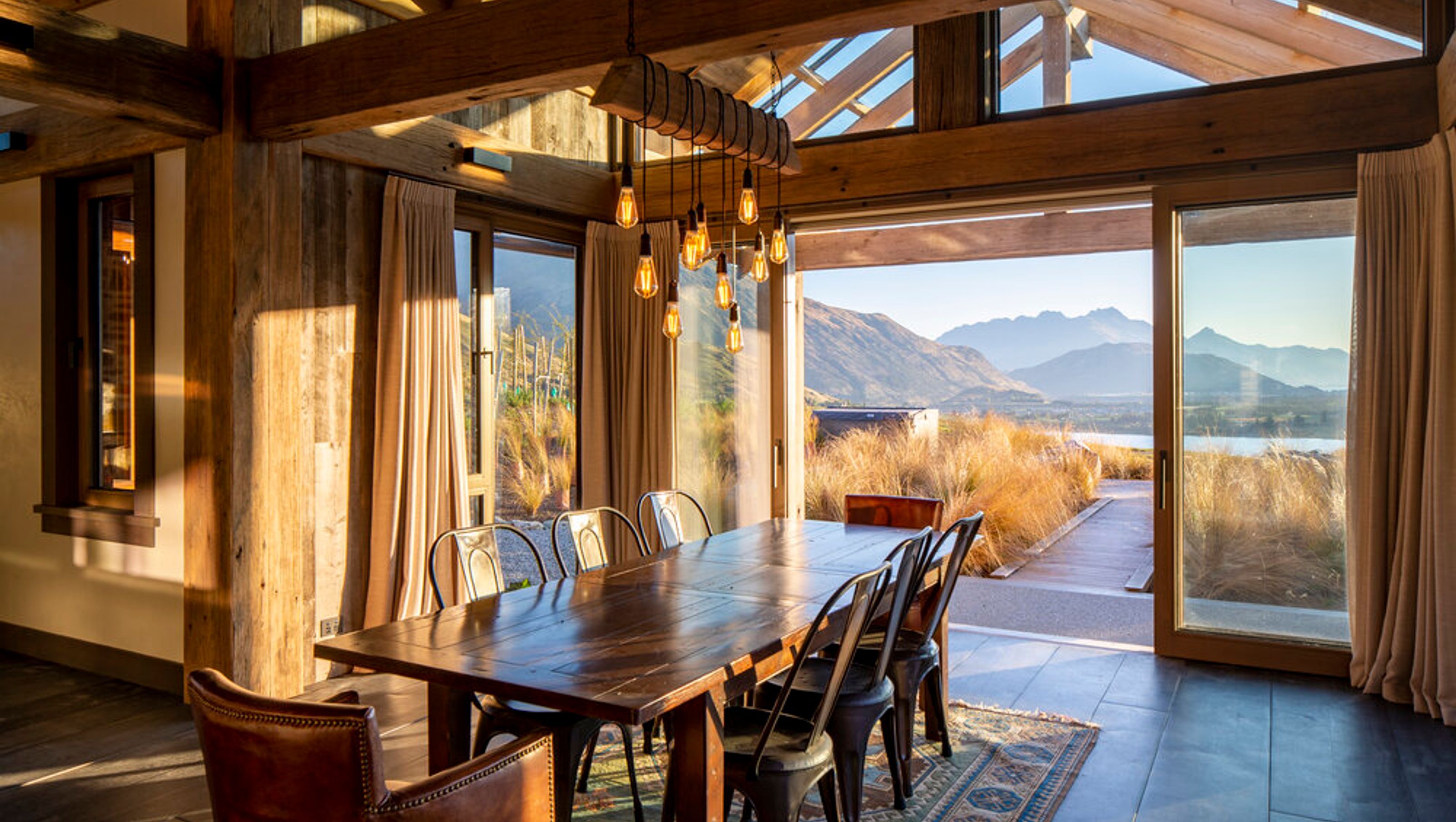 Lake Hayes Road House