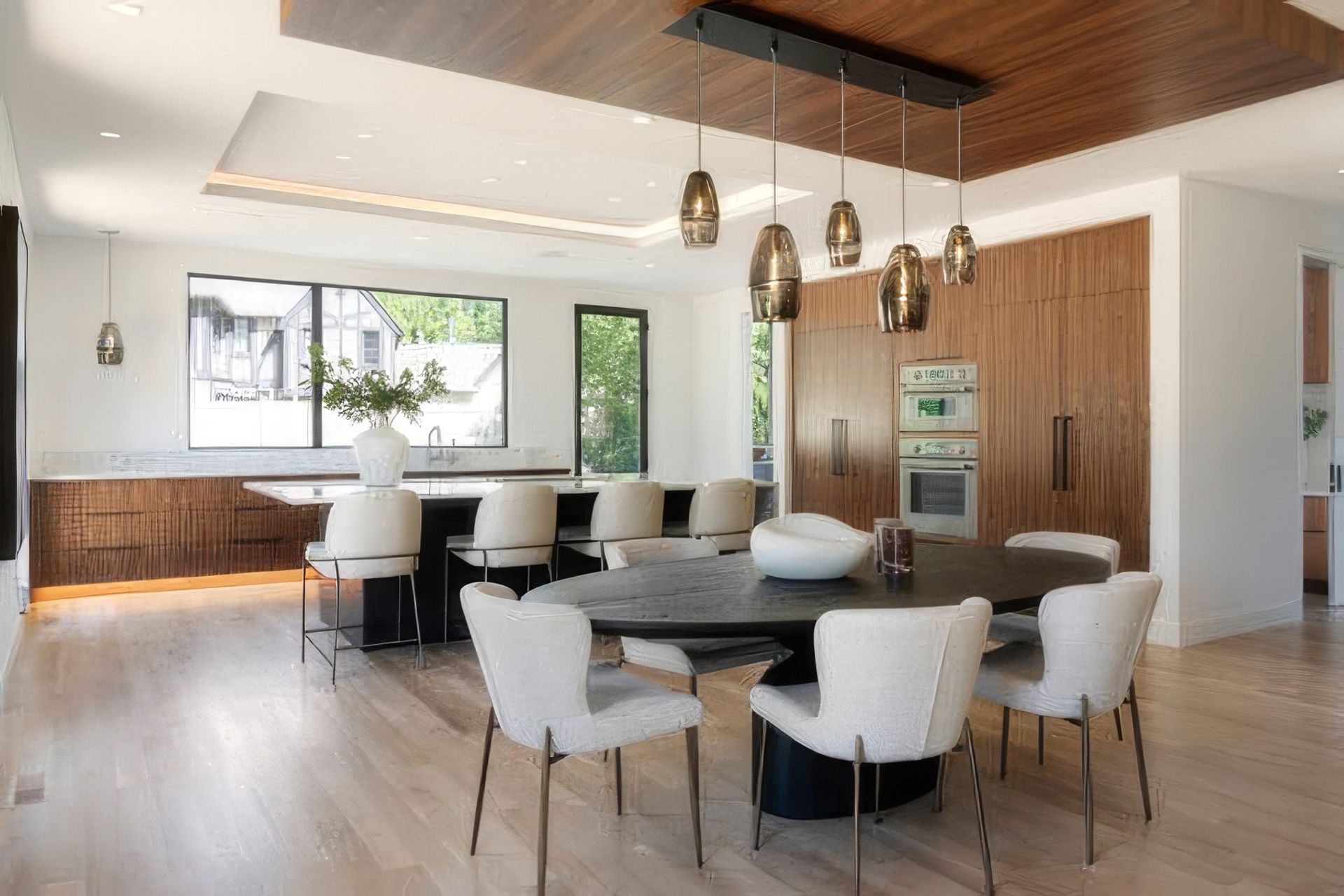 Modern-Minneapolis-Architecture-Designer-Home-10-upscaled-by-Replicate.jpg
