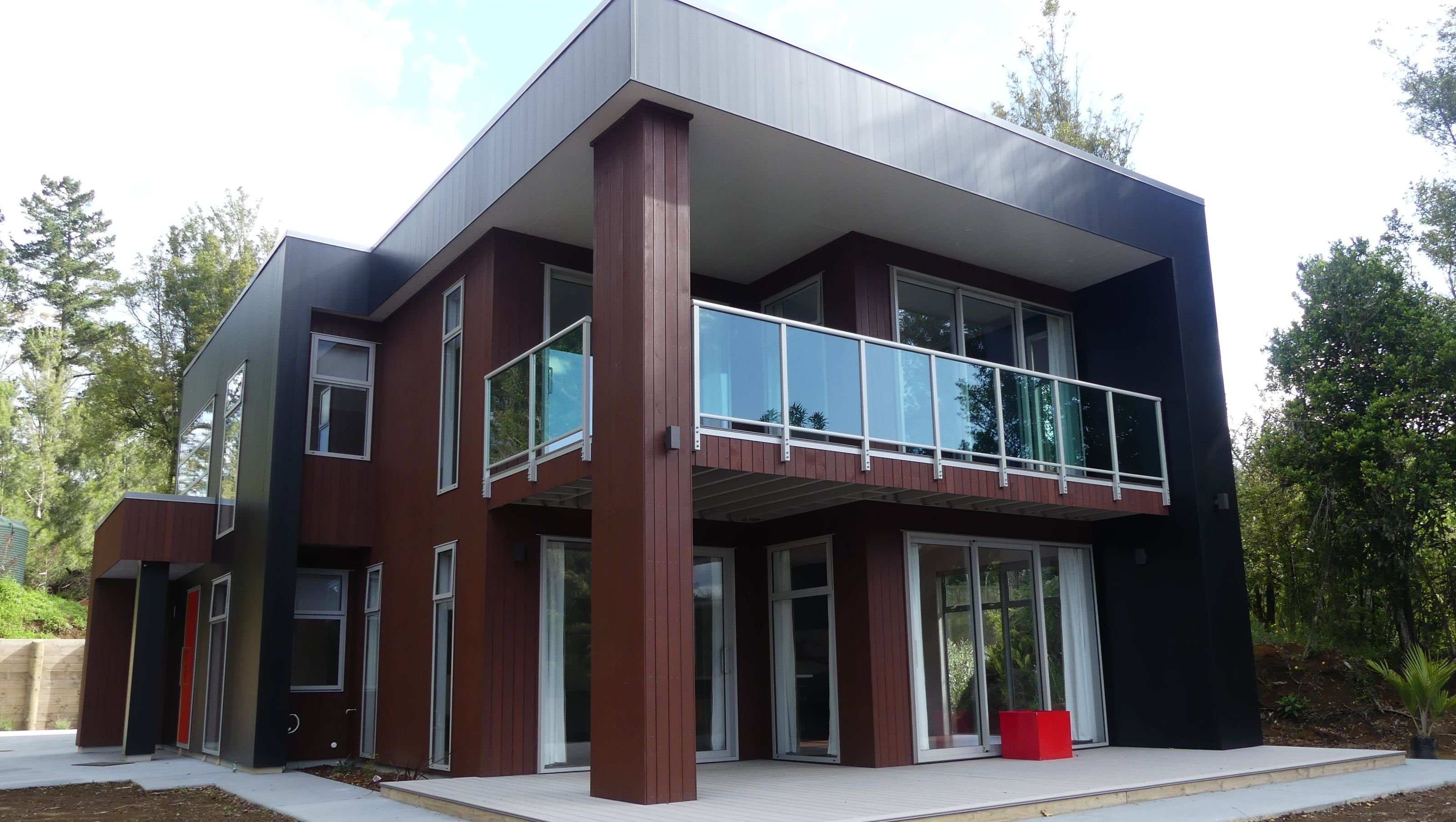 Lower Kaimai Ranges House