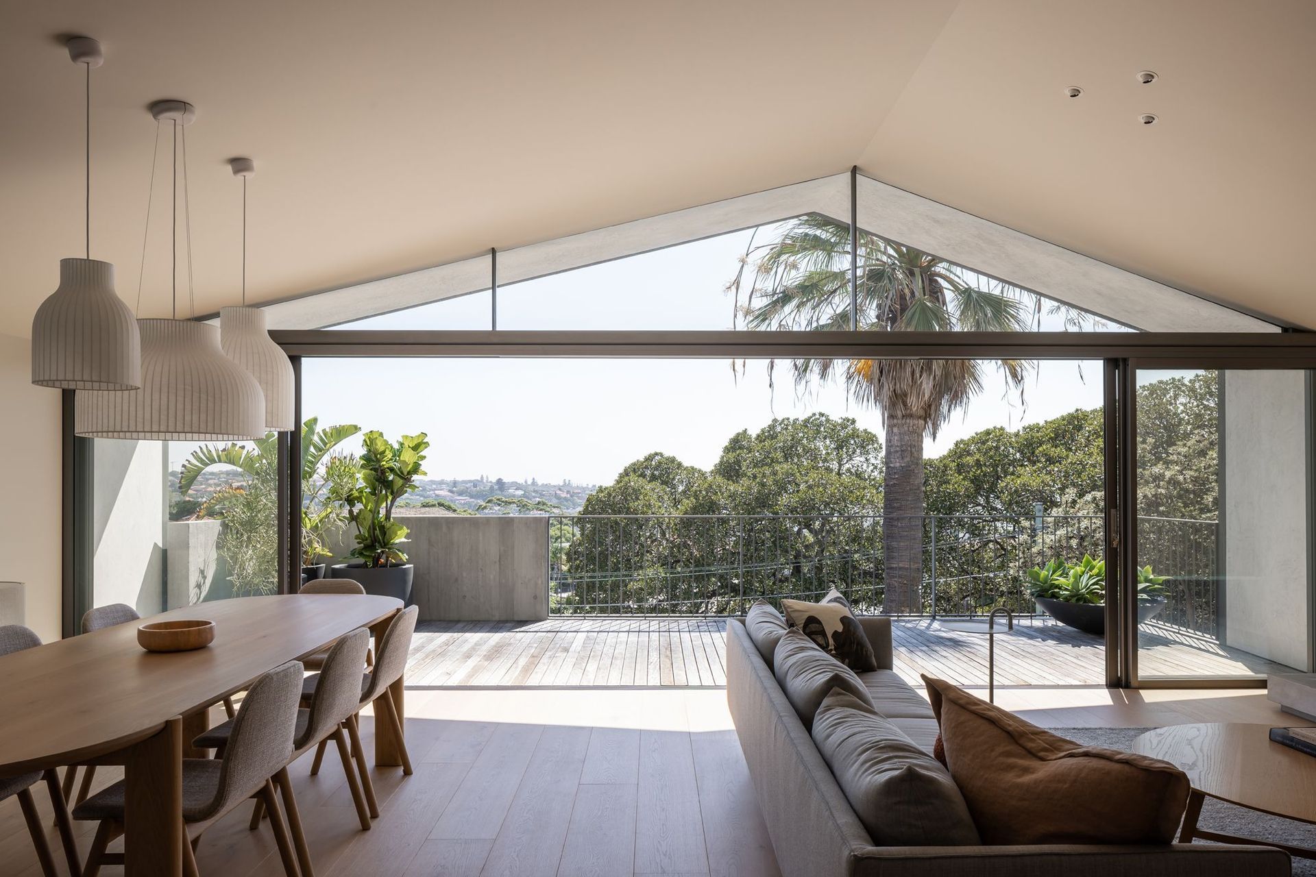 Dudley St, Coogee