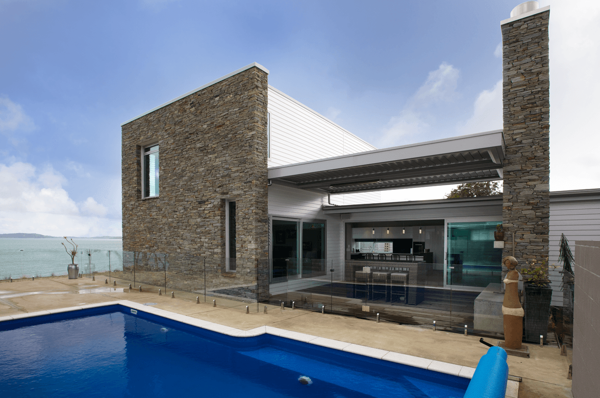 Second View Avenue, Beachlands