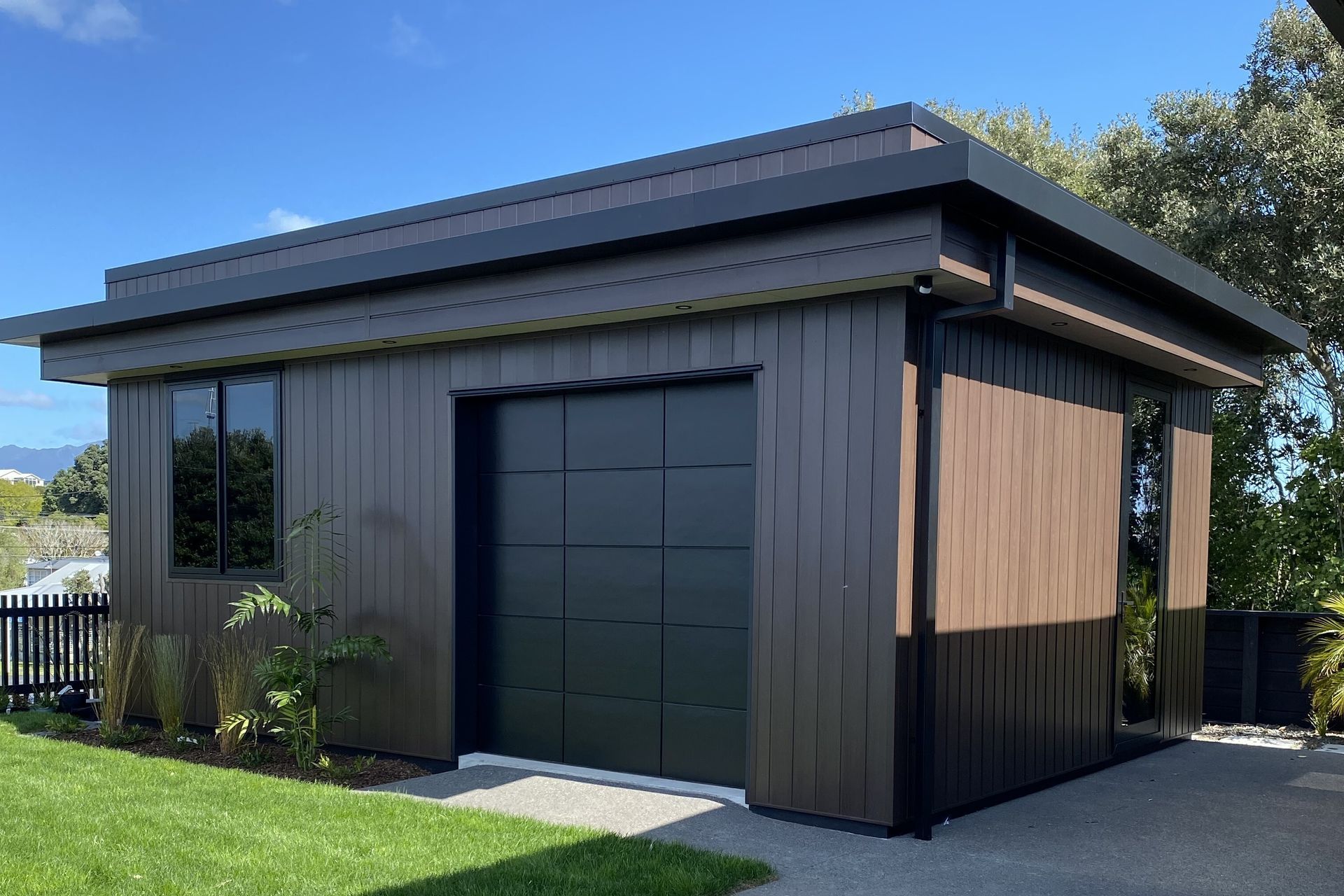 Shed.jpg