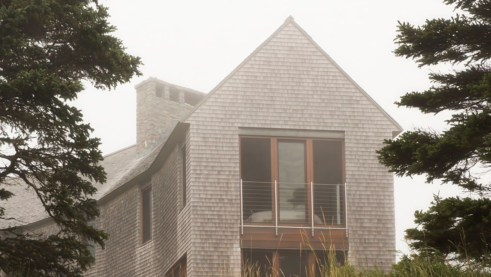 House on Deep Cove banner