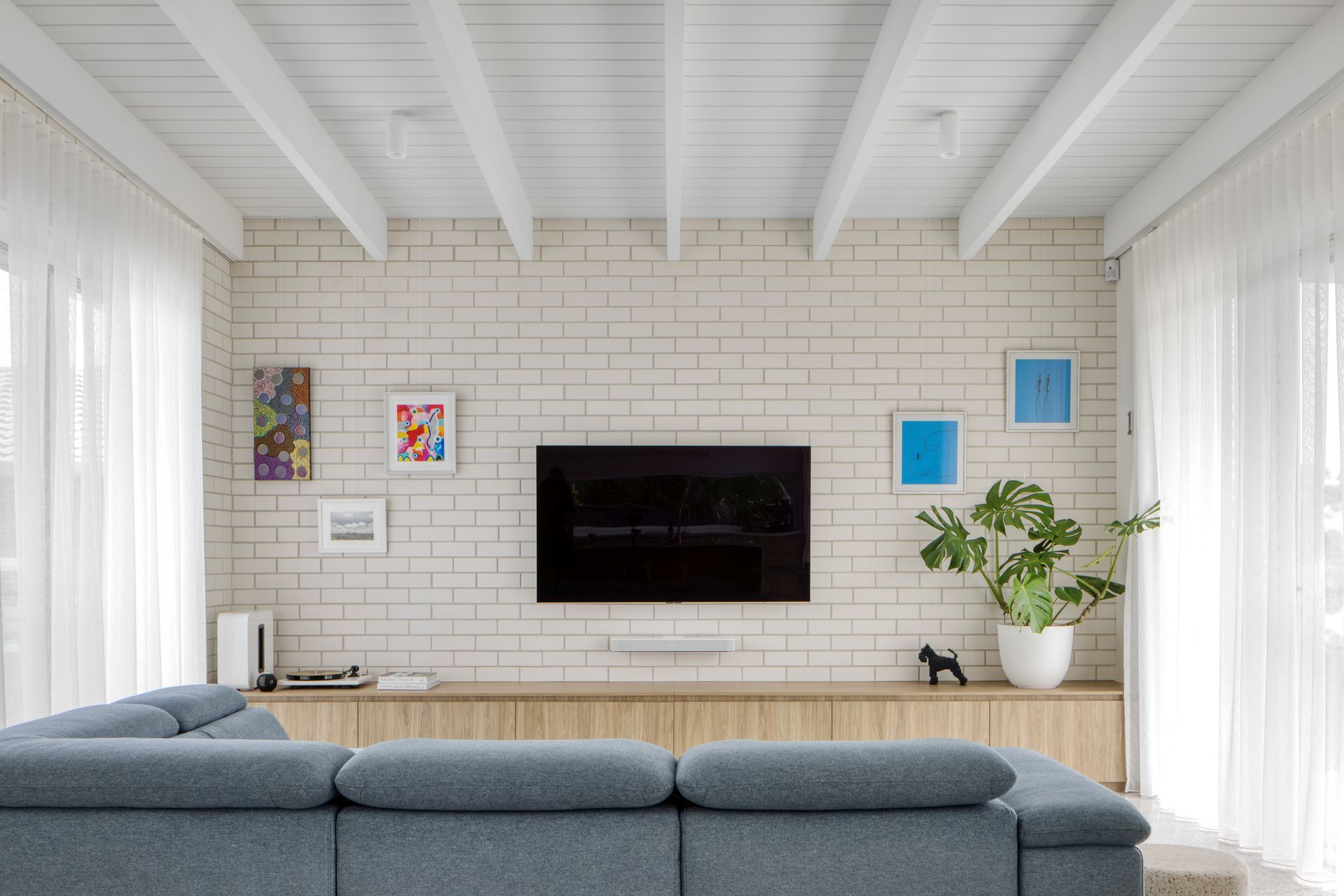 TahitiHouse-2.jpg