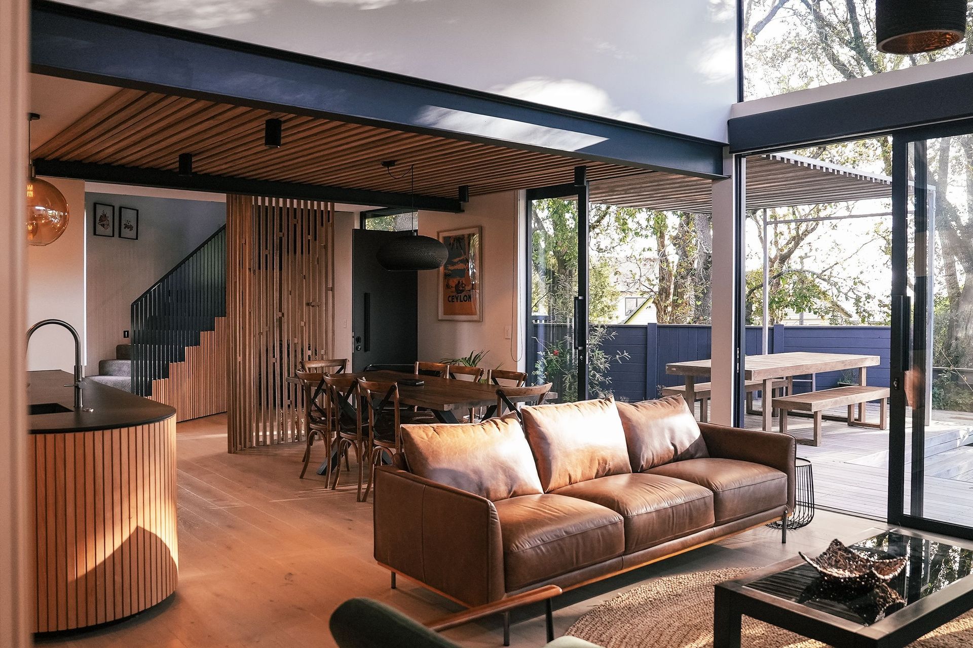 Under-Canopy-CoverModern-ArchitectureConstrukt-ArchitectsAucklandOpen-Plan-Living.jpg
