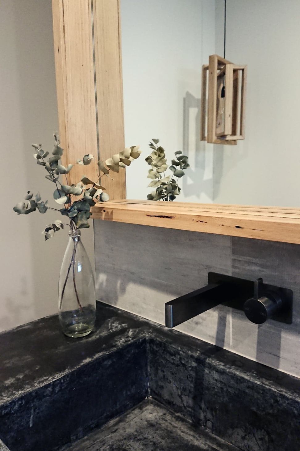 YARROWensuite.jpg