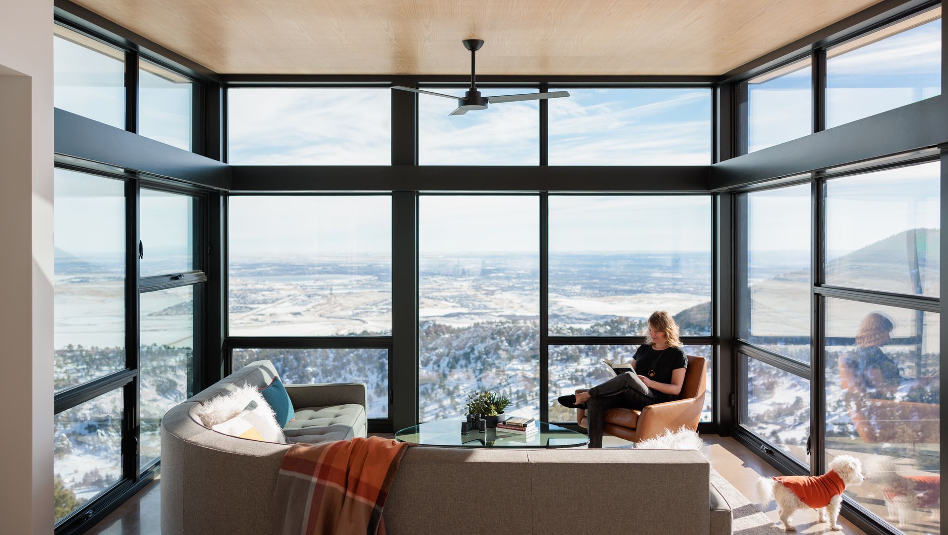 Blue Mountain Modern banner