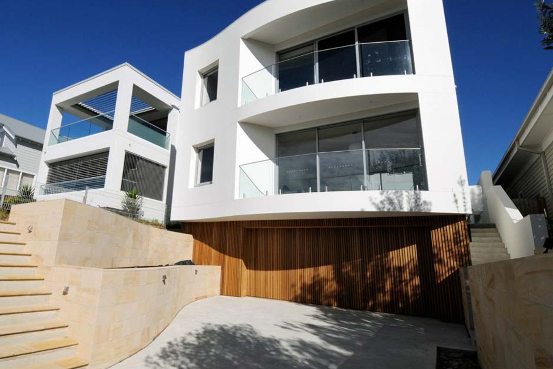 Curve House