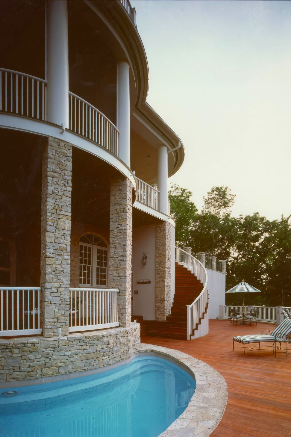 imgi1Lake-House-One-Pool-upscaled-by-Replicate.jpg