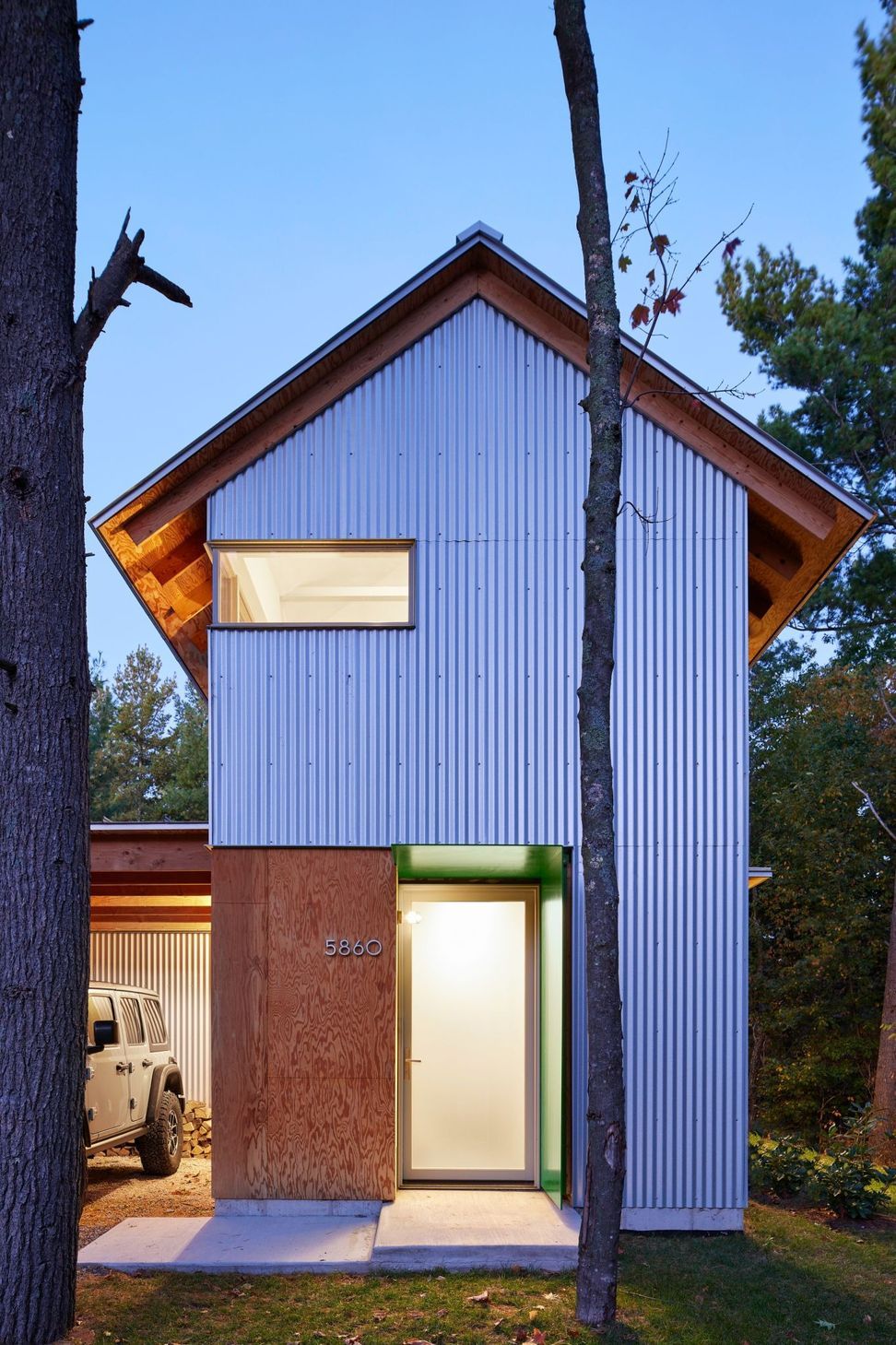 imgi572410117CGBCJGlenArborResidence006inddprint-1366x2048.jpg