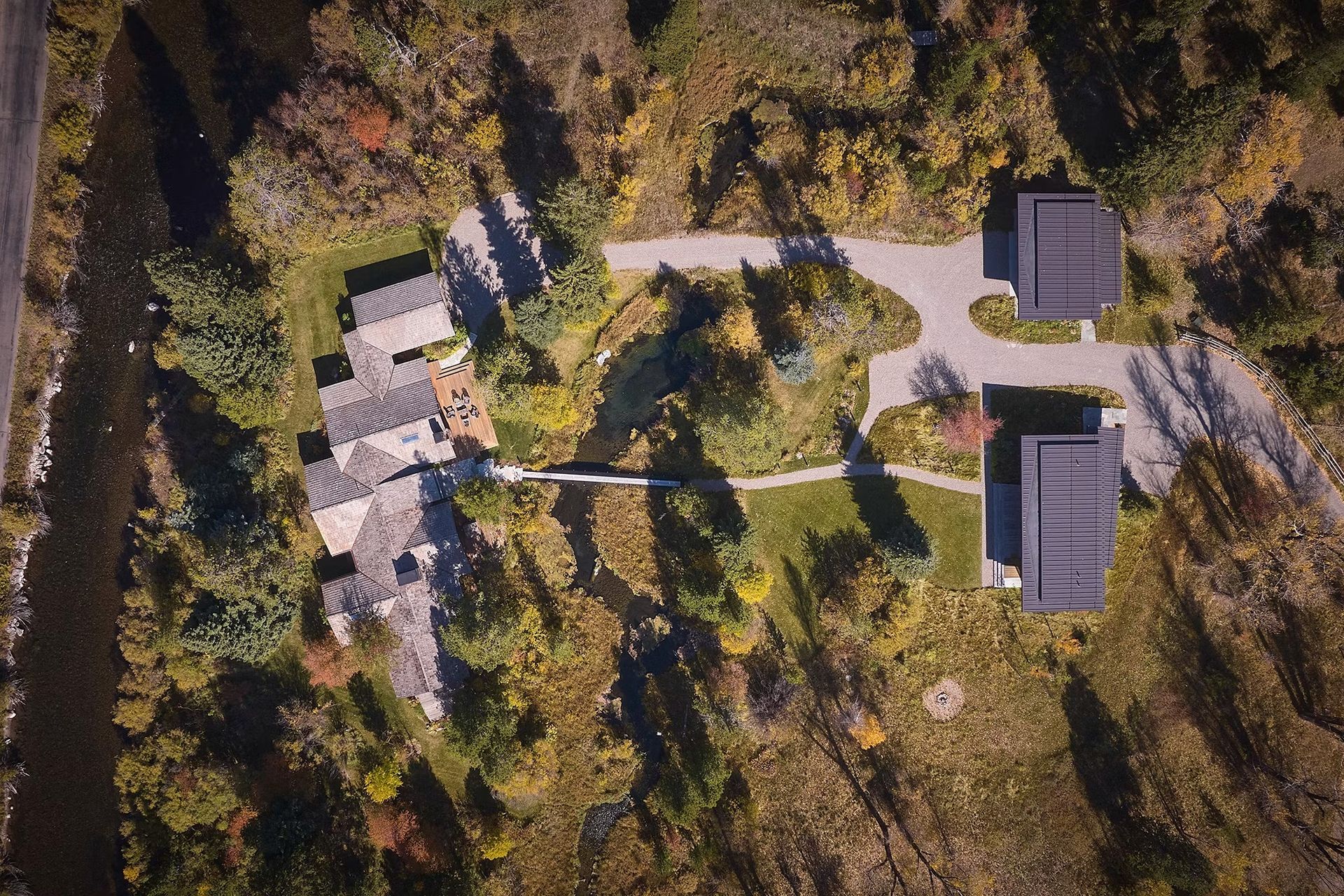imgi811733517520-00709010.jpg